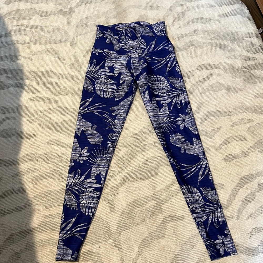 Onzie Yoga pants